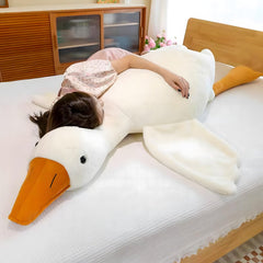 Ryttir Giant Goose Plush is easy to clean and durable