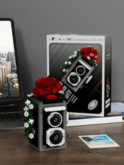 Sacblirr customizable floral camera models invite personal expression