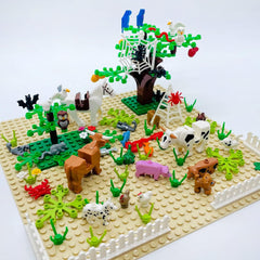 SAIBURAZ horse figure supports dynamic horse farm play.