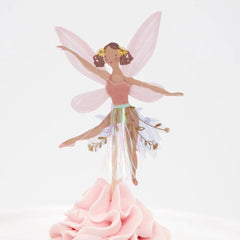 SAMOKA fairy decor creates romantic party ambience and photo-worthy moments
