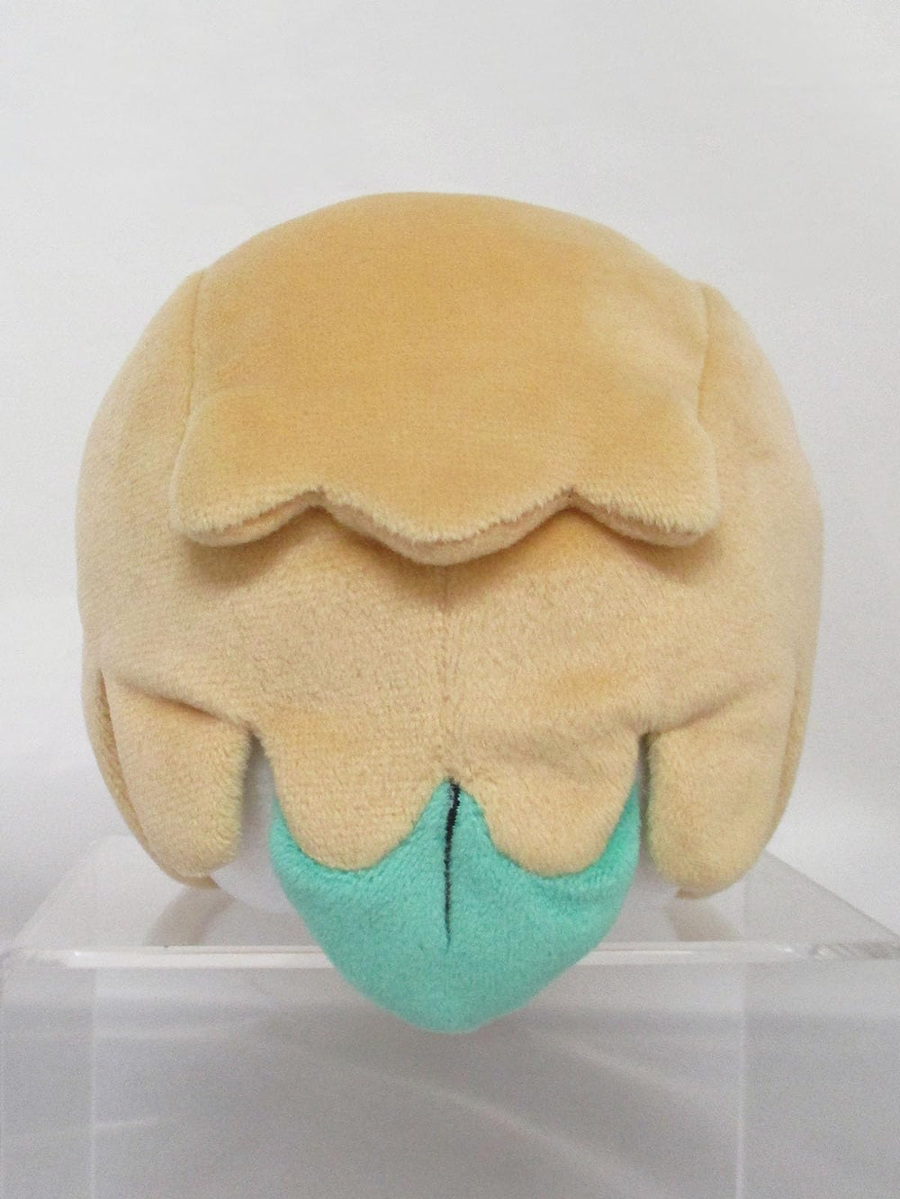 Sanei Rowlet plush leaf-bowtie detail, charming display feature