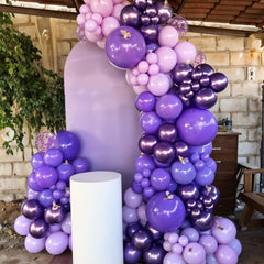 Saxuxu light purple balloons brighten baby showers and weddings.