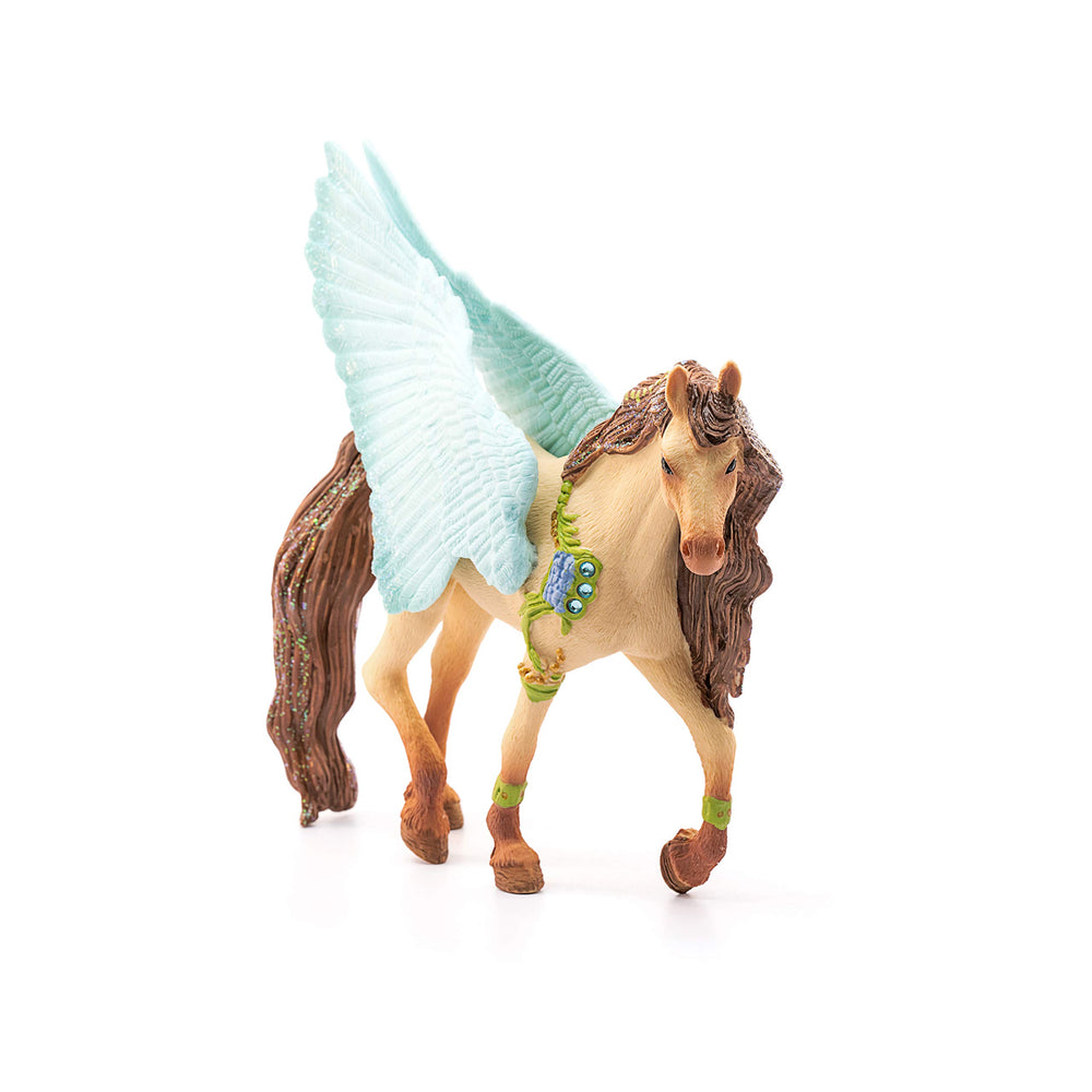 Schleich bayala Decorated Pegasus Stallion mane detail enhances realism in storytelling.
