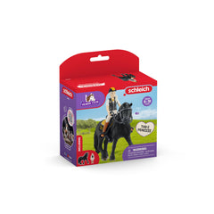 Schleich stable scene enhances farm-life storytelling and roleplay.