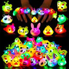 SCIONE light up rings in nine colors with animal designs for party favors