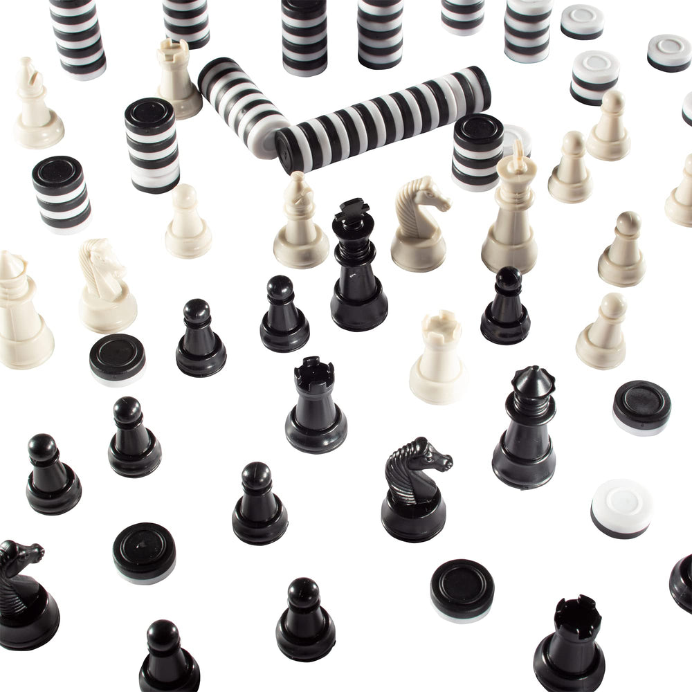 SCS Direct Grandmaster Chess Coach showcases eight games in one device.