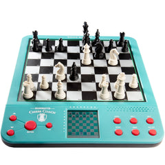 SCS Direct Grandmaster Chess Coach Why button clarifies move choices.