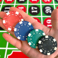 SEETOOOGAMES chip stack showing 40mm diameter and 11.5g weight for reference.