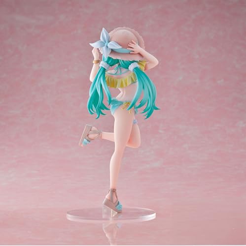 SEGA Luminasta Hatsune Miku Vol.1 figure details highlight vivid styling and paintwork.