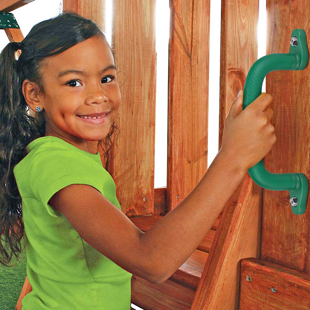 SELEWARE green playground safety handle grip texture demonstrates ergonomic design for comfortable play.