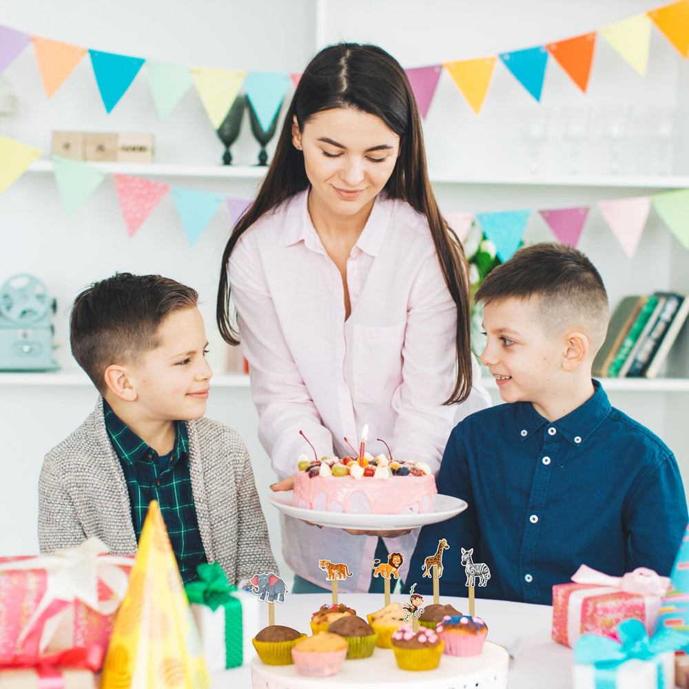 Seyal Jugle Safari Cupcake Topper supports reusable party styling across events.