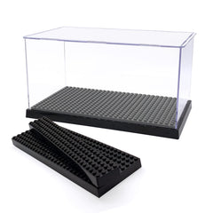 SHIYIJIA acrylic display case offers a 360-degree view that protects figures.