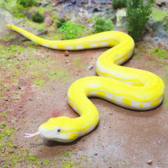 SIENON garden-snake helps deter birds with visual presence