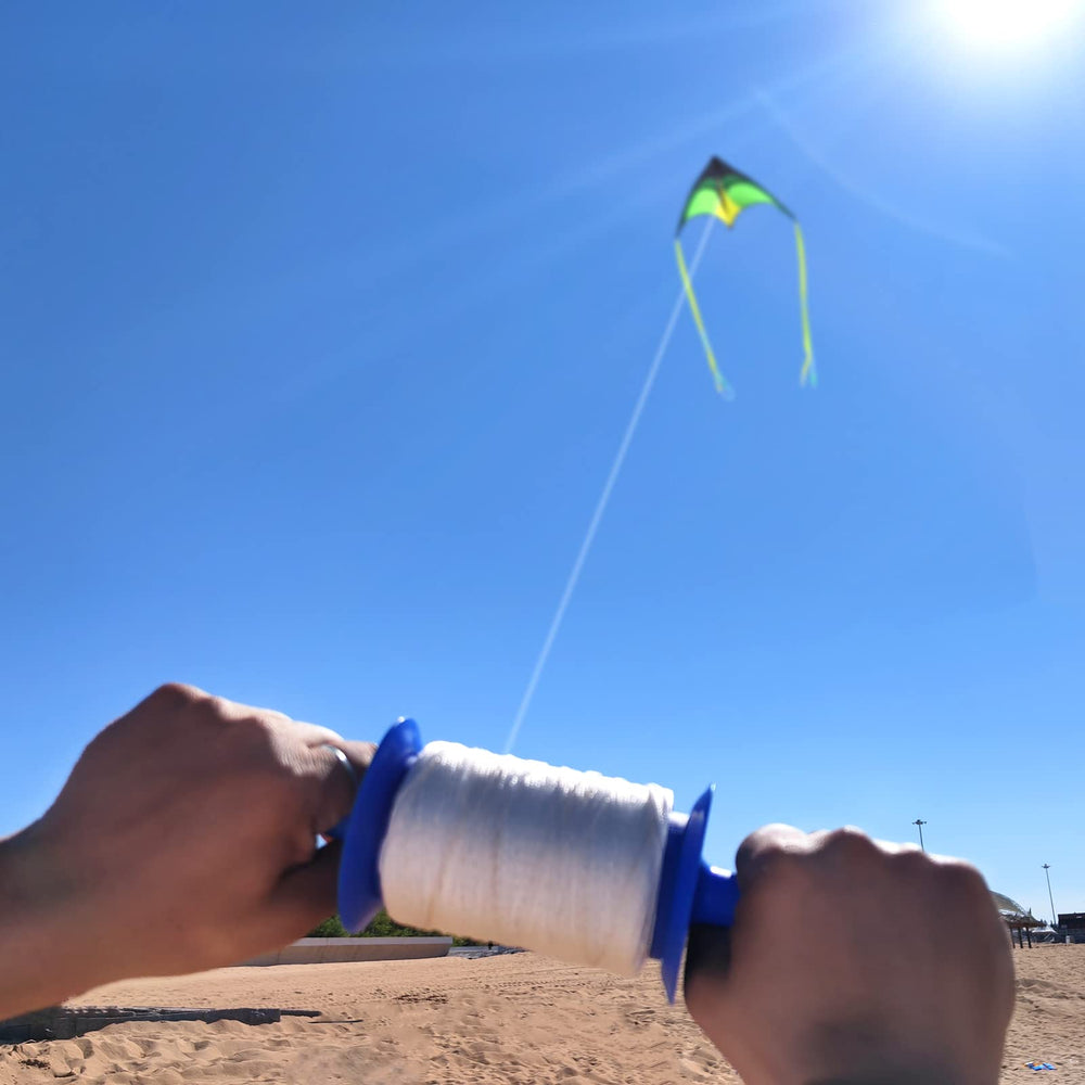 Simxkai two-pack kite set helps organized outdoor flying.