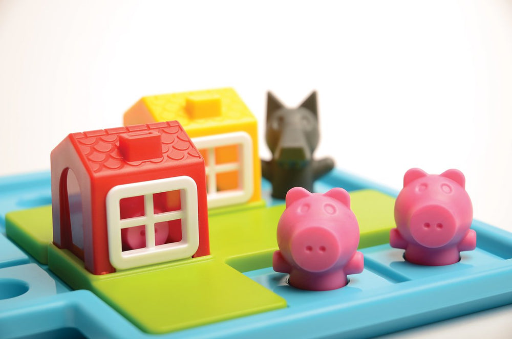 SmartGames Three Little Piggies puzzle pieces provide tactile learning for small hands