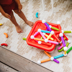 SmartMax Start metal balls magnets enable quick magnetic connections for creative builds.