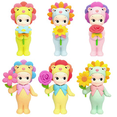 Sonny Angel Flower Gift sealed blind box shows a collectible mini figure ready for gifting.