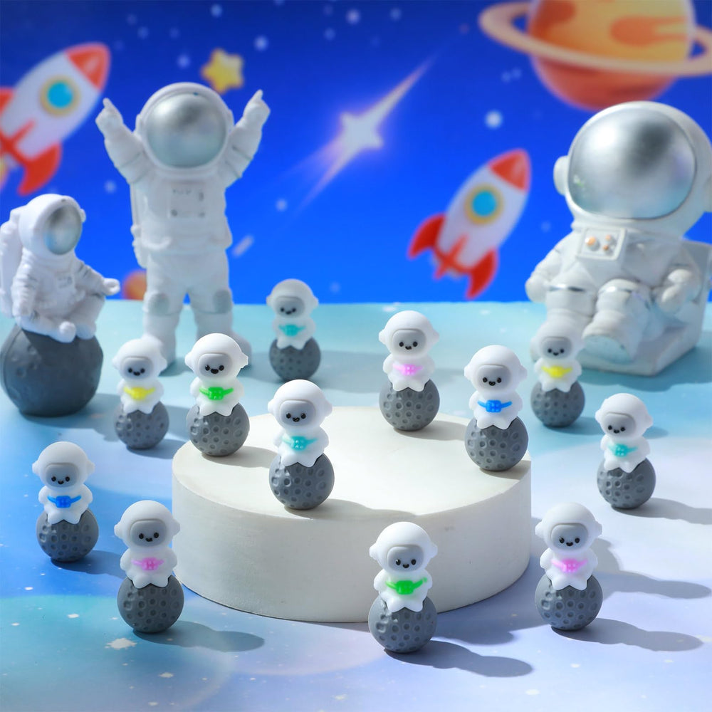 Sonwyoung 50-pack mini astronauts for party favors, rewards, and creative crafts.