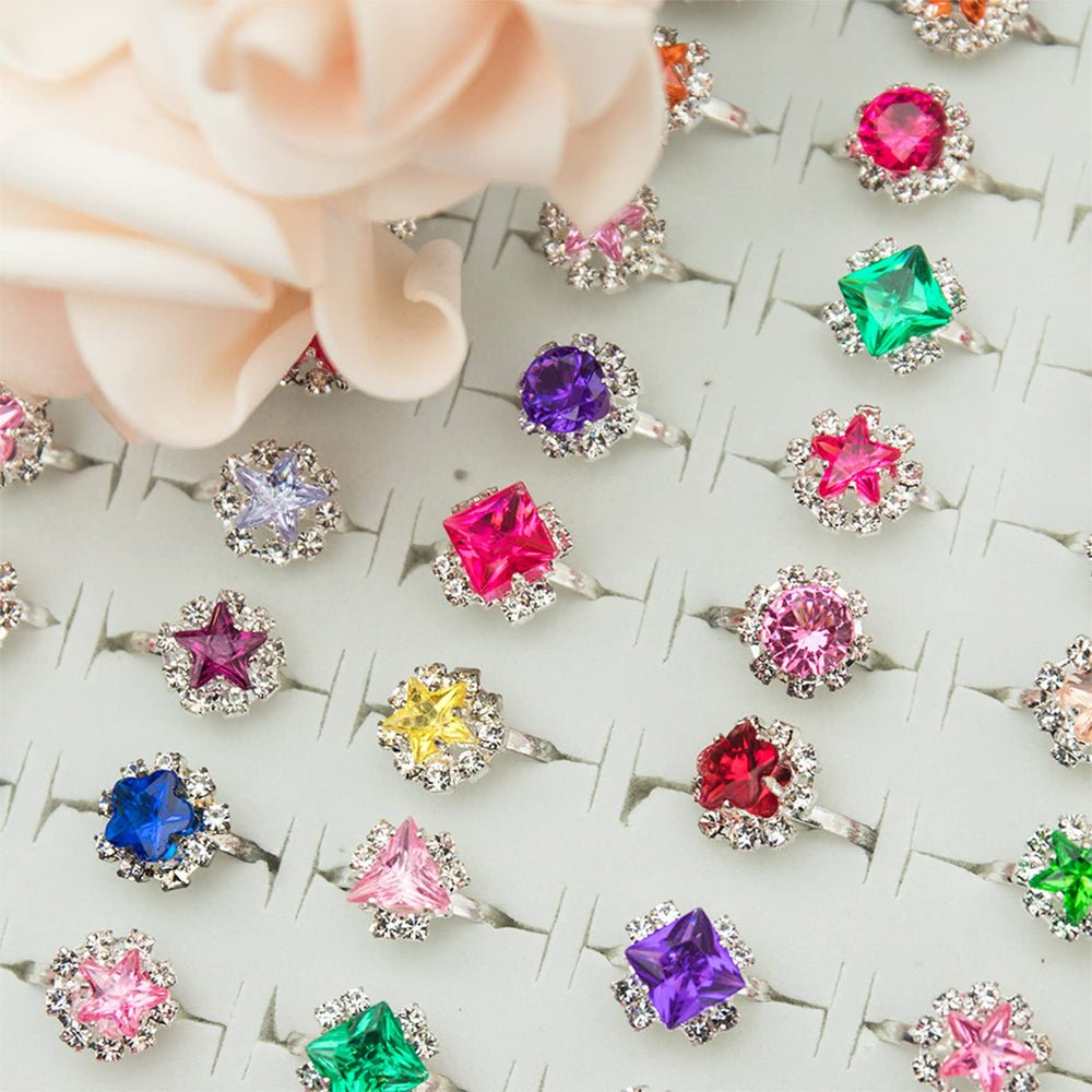 SOTOGO ONEST adjustable rings fit different fingers for versatile wear