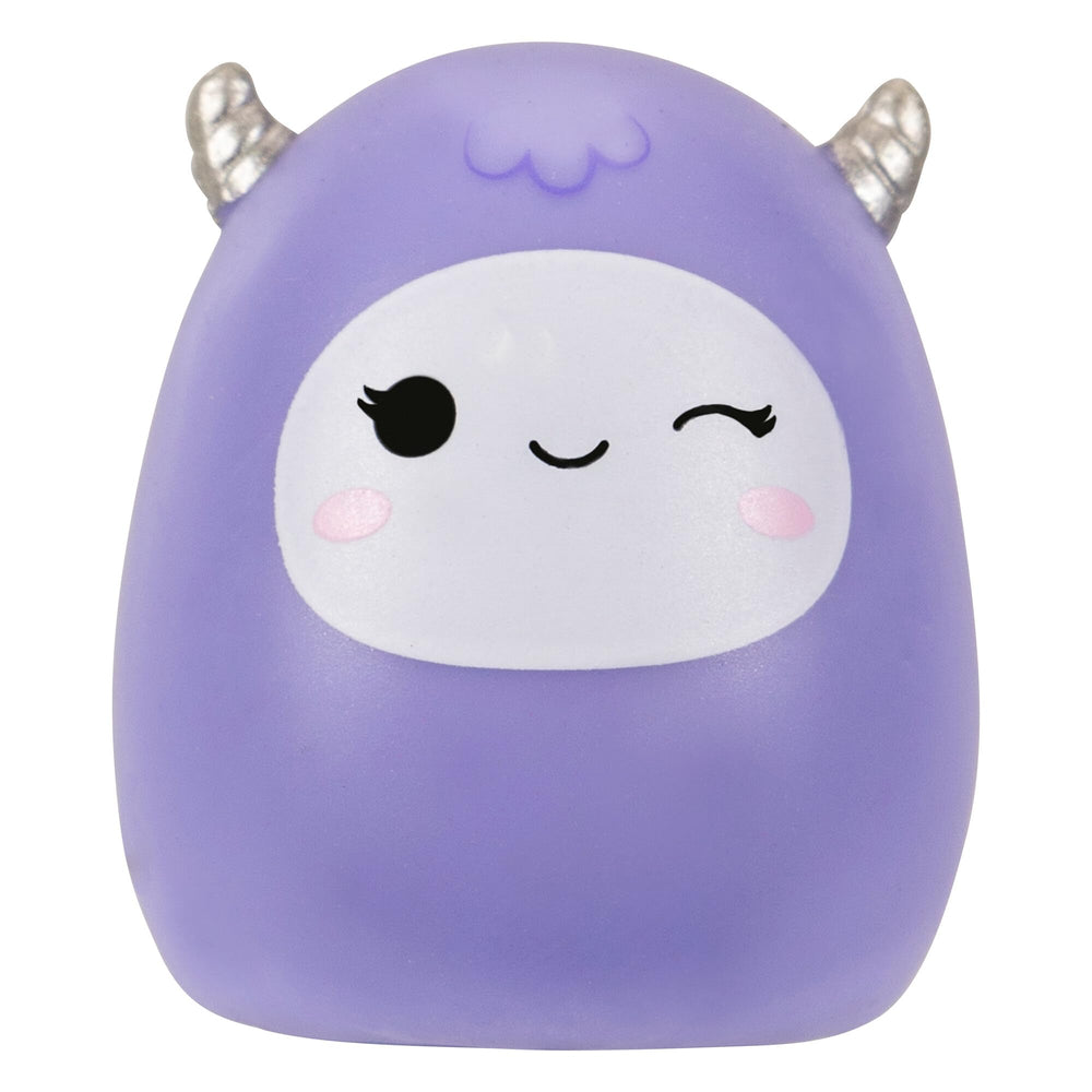 Squish-a-longs gem accessory shines on your mini-squish display.