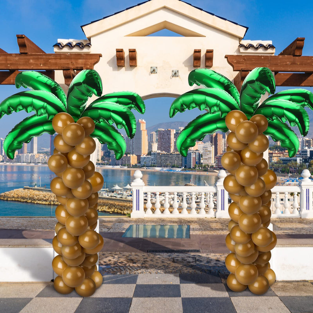 Sratte coconut-themed balloon display for birthdays and baby showers