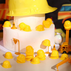 Sratte miniature hats support easy decoration and jewelry making