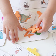 SSol & Sam Korean alphabet flashcards with illustrations aid quick recognition.