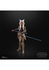 STAR WARS Black Series Ahsoka Tano articulation allows dynamic display poses and play scenarios.