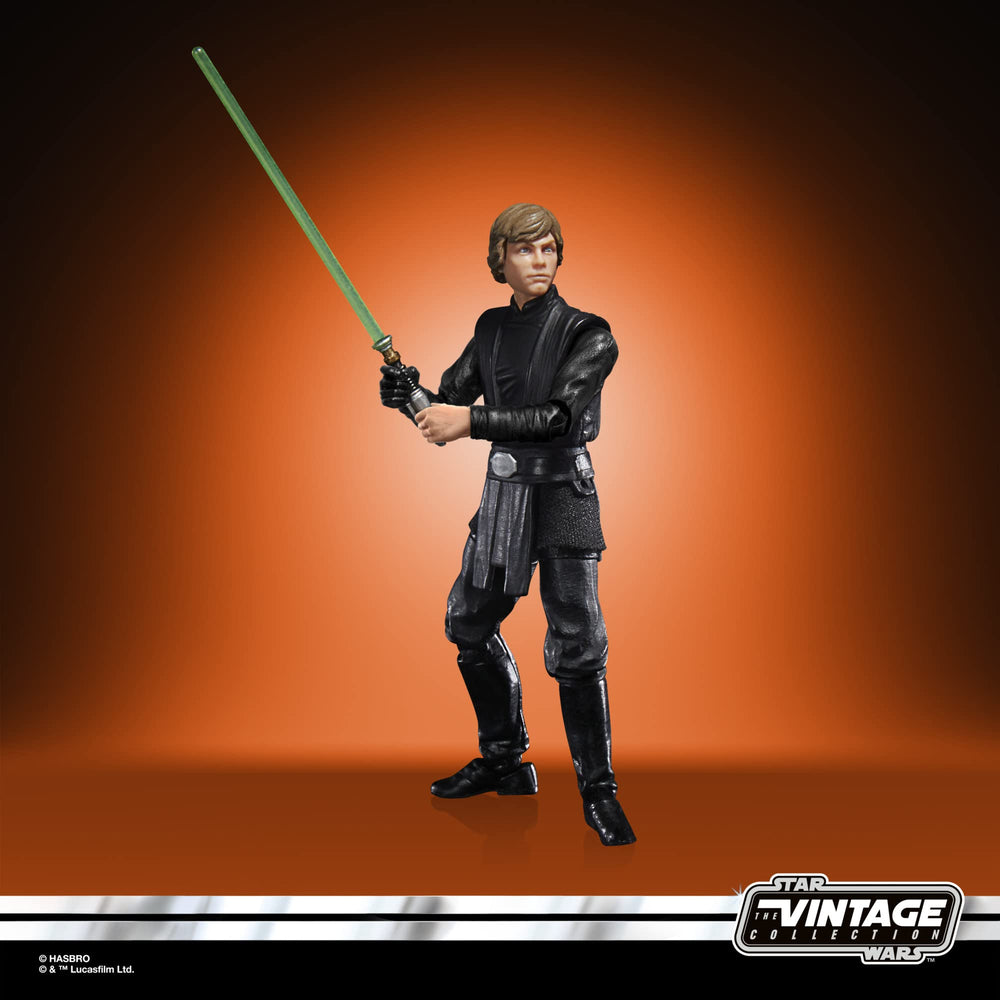 STAR WARS Luke Skywalker three-accessory set enhances scene-building options
