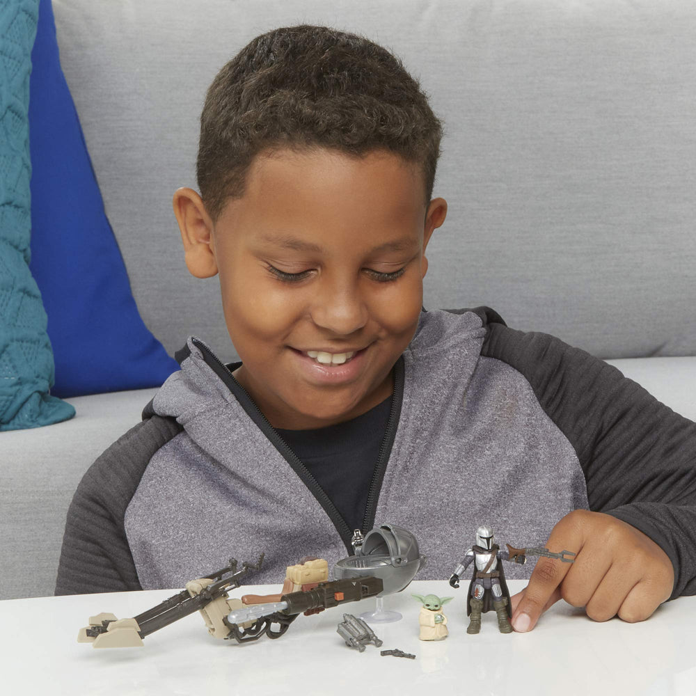 Star Wars Mission Fleet packaging showcases the figures and invites kids to start their saga.