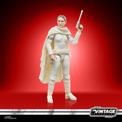 STAR WARS Padmé Amidala includes blaster accessories for scene-building.