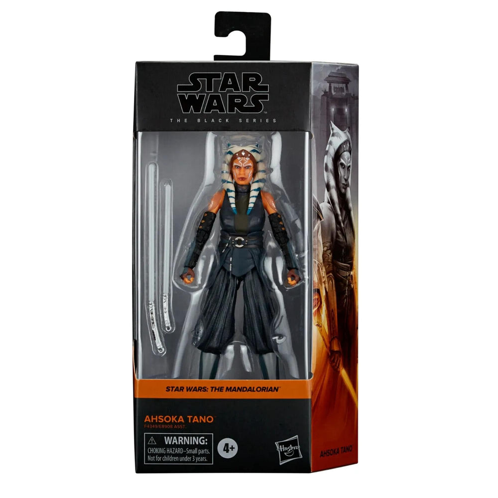 STAR WARS The Black Series Ahsoka Tano collectors display with compatible figures