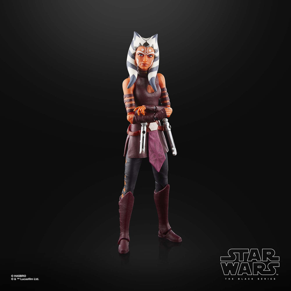 STAR WARS The Black Series Ahsoka Tano Padawan dual lightsabers included.
