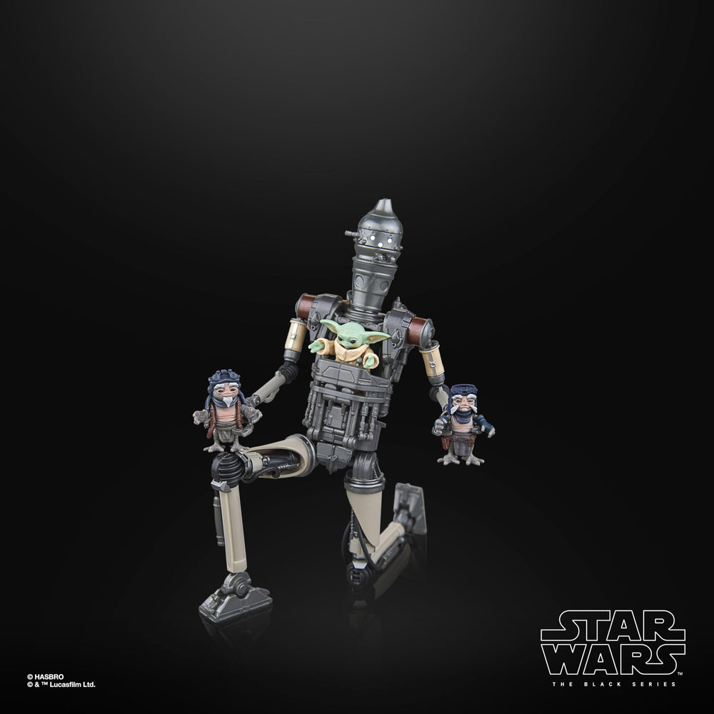 STAR WARS IG-12 piloted frame with Grogu offers interactive display moments.