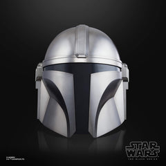 STAR WARS Black Series helmet removable tactical light adds dramatic effects.