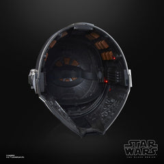 STAR WARS The Mandalorian helmet pairing with other roleplay items enhances display