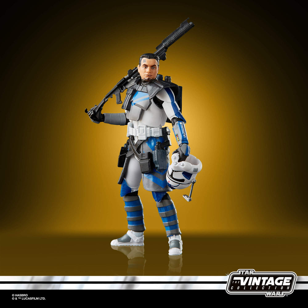 STAR WARS ARC Trooper Fives weapons and gear support variety in dioramas.