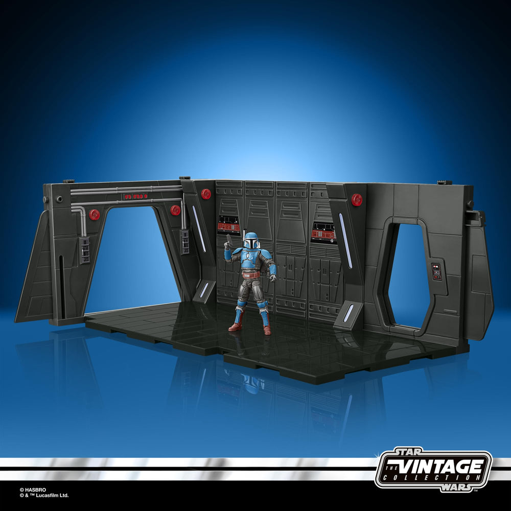 STAR WARS build-your-scene concept invites expanding your Vintage Collection.