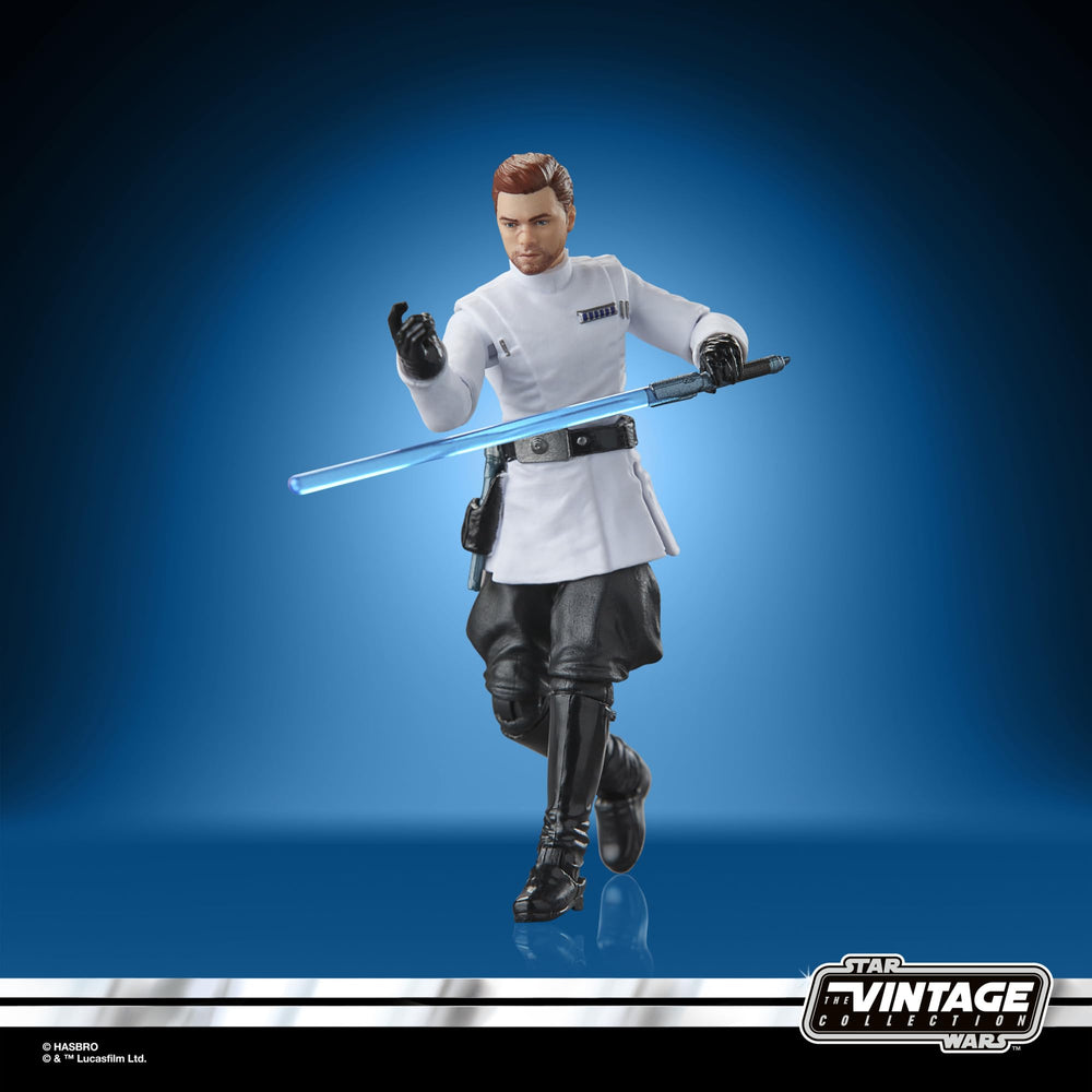 STAR WARS 3.75-inch scale fits standard displays and dioramas.