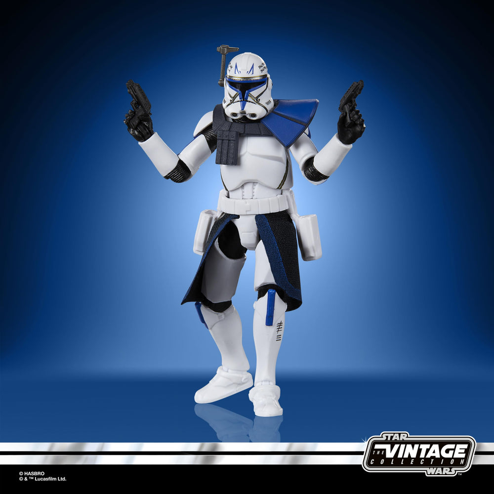 STAR WARS Vintage Collection collector-grade deco matches the series aesthetic.