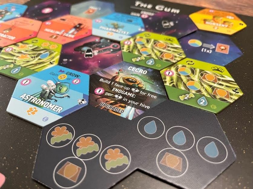 Stonemaier Apiary emphasizes positive player interactions during play