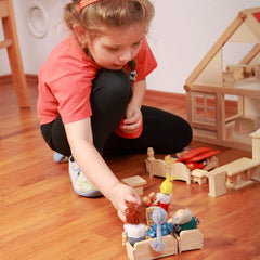 Sumind family figures dolls expand play scenarios and social interaction
