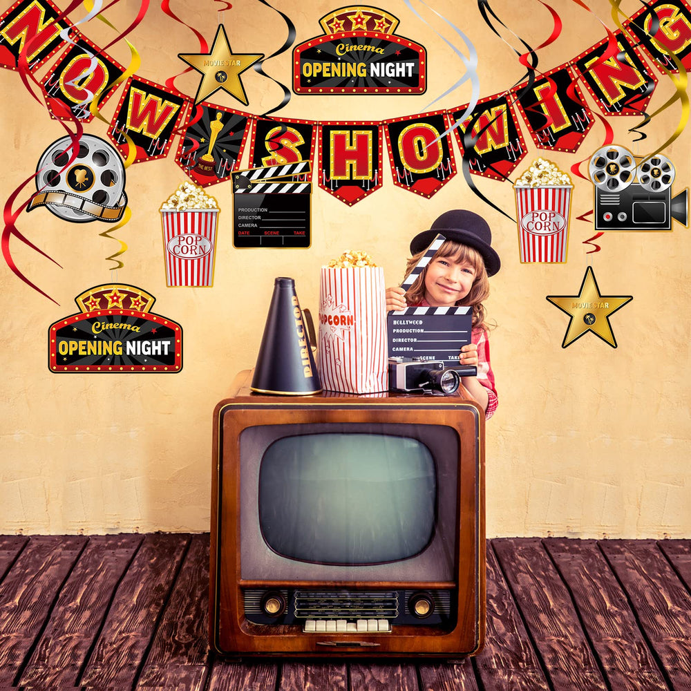 Sumind movie-themed ornaments finish the setup with theatrical charm.