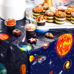 Sumind table cover is easy to wipe clean after spills and crafts.