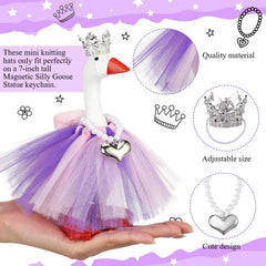 Sunnymove heart-pattern necklace completes the goose outfit