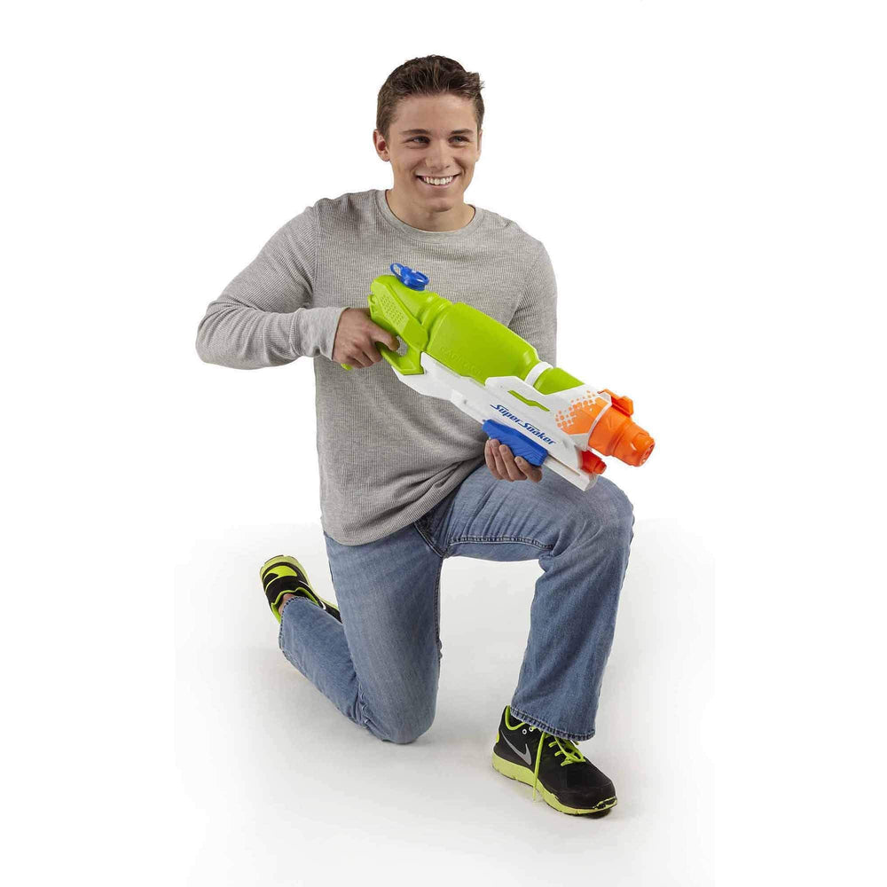 Super Soaker Barrage distance-range demonstrates long-range soaking up to 38 feet.