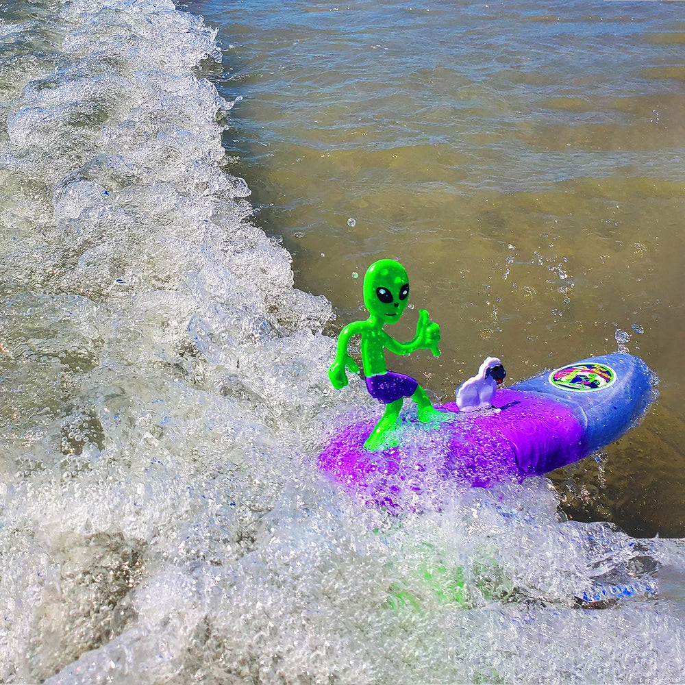 Surfer Dudes wing and fin key assembly showing easy setup