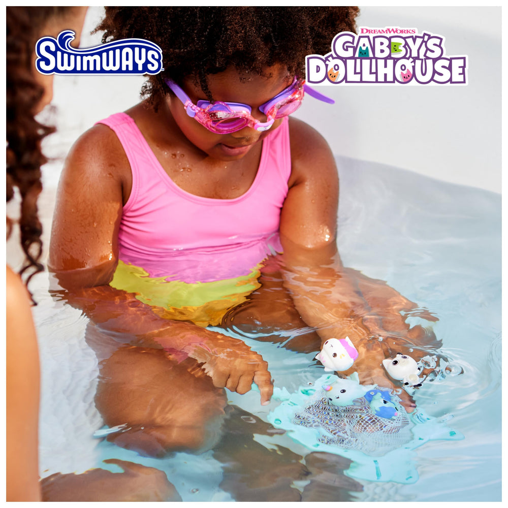 SwimWays Gabby’s Dollhouse Dive n Catch Mercat character diving in the pool.