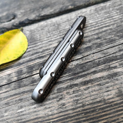T-Conceal EDC Fidget Slider in-hand use demonstrates pocket-friendly portability