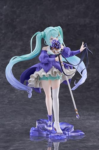 Taito Hatsune Miku AMP+ figure base stand included ensures stable, easy display